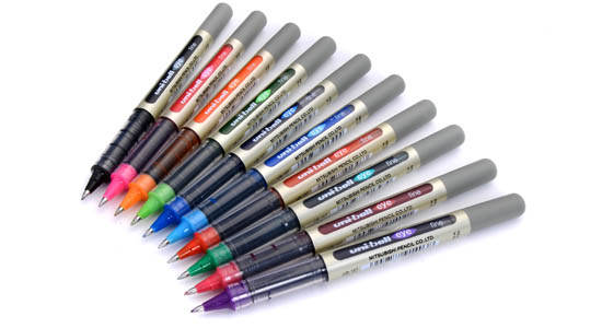 10 couleurs uni-ball EYE