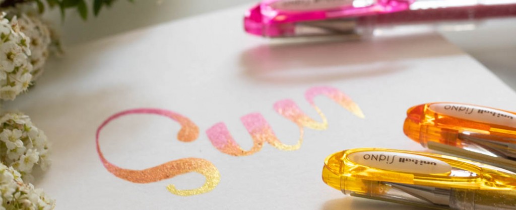Create radiant lettering with the Signo Sparkling pens