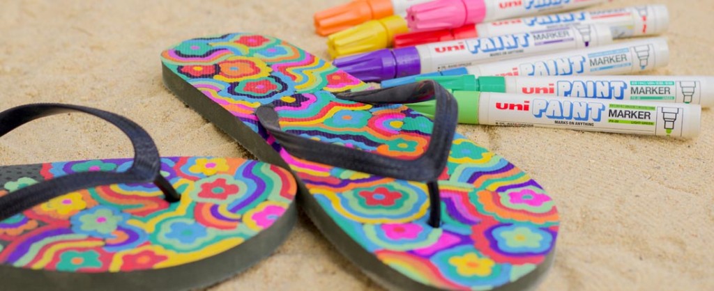 Personalise flip-flops for the beach with oil-based uni PAINT markers