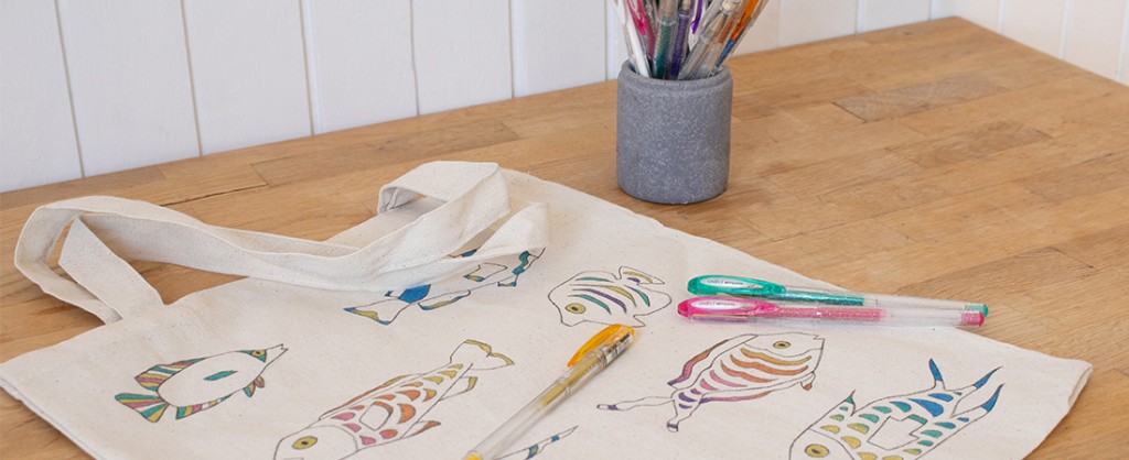 Customise your own canvas bag using Signo roller balls