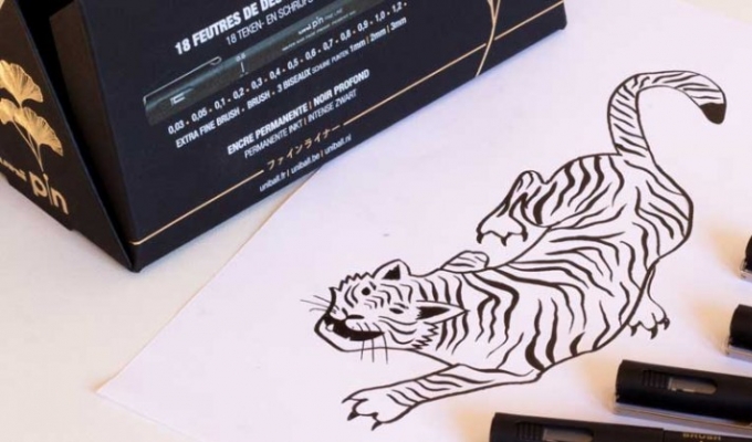 Draw a tiger with Uni Pin felt-tips