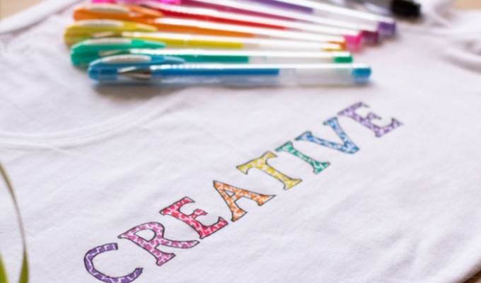 DIY : Customise your very own white tee-shirt