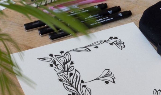 Floral lettering with Uni Pin