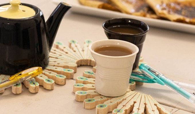 DIY Upcycling: Create your very own peacock place mat using Signo rollers
