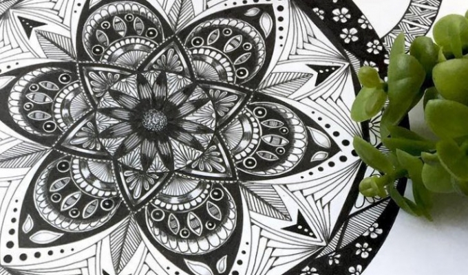 SOPHIE KATT - Creativity, calm & soothing mandalas